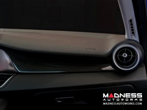 Alfa Romeo Giulia Dash Trim Kit - Carbon Fiber - Feroce Carbon